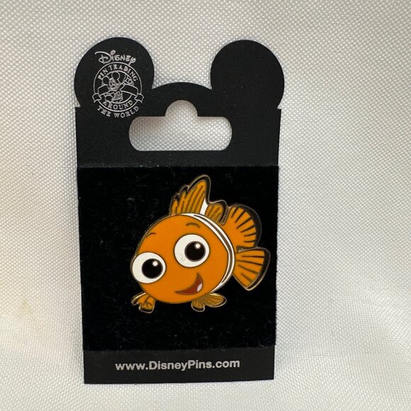 Disney 2004 - Finding Nemo Pin - Picture 1 of 2